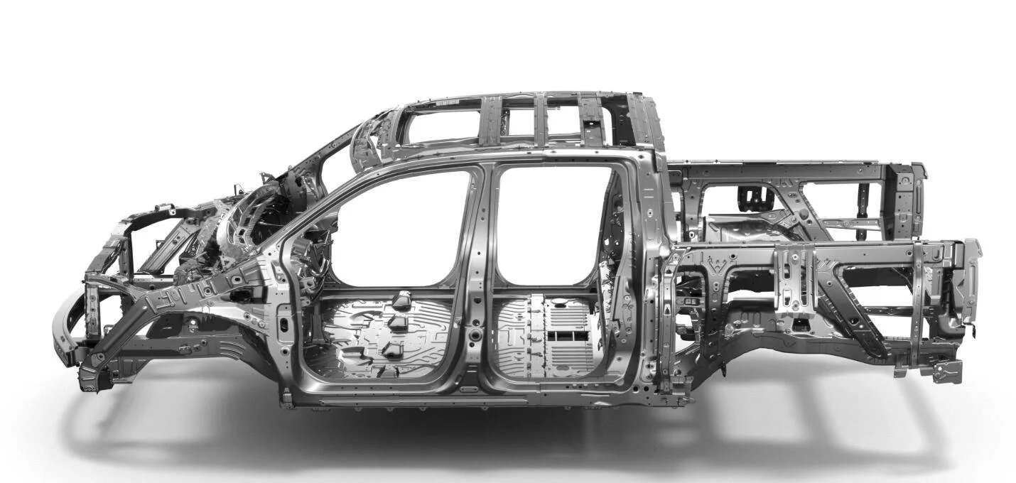 Slate Auto Pickup Truck Engineering deep dive: Slate EV truck chassis, body, battery, safety, suspension, underbody undercarriage Screen-Shot-2025-04-25-at-5.04.50-AM