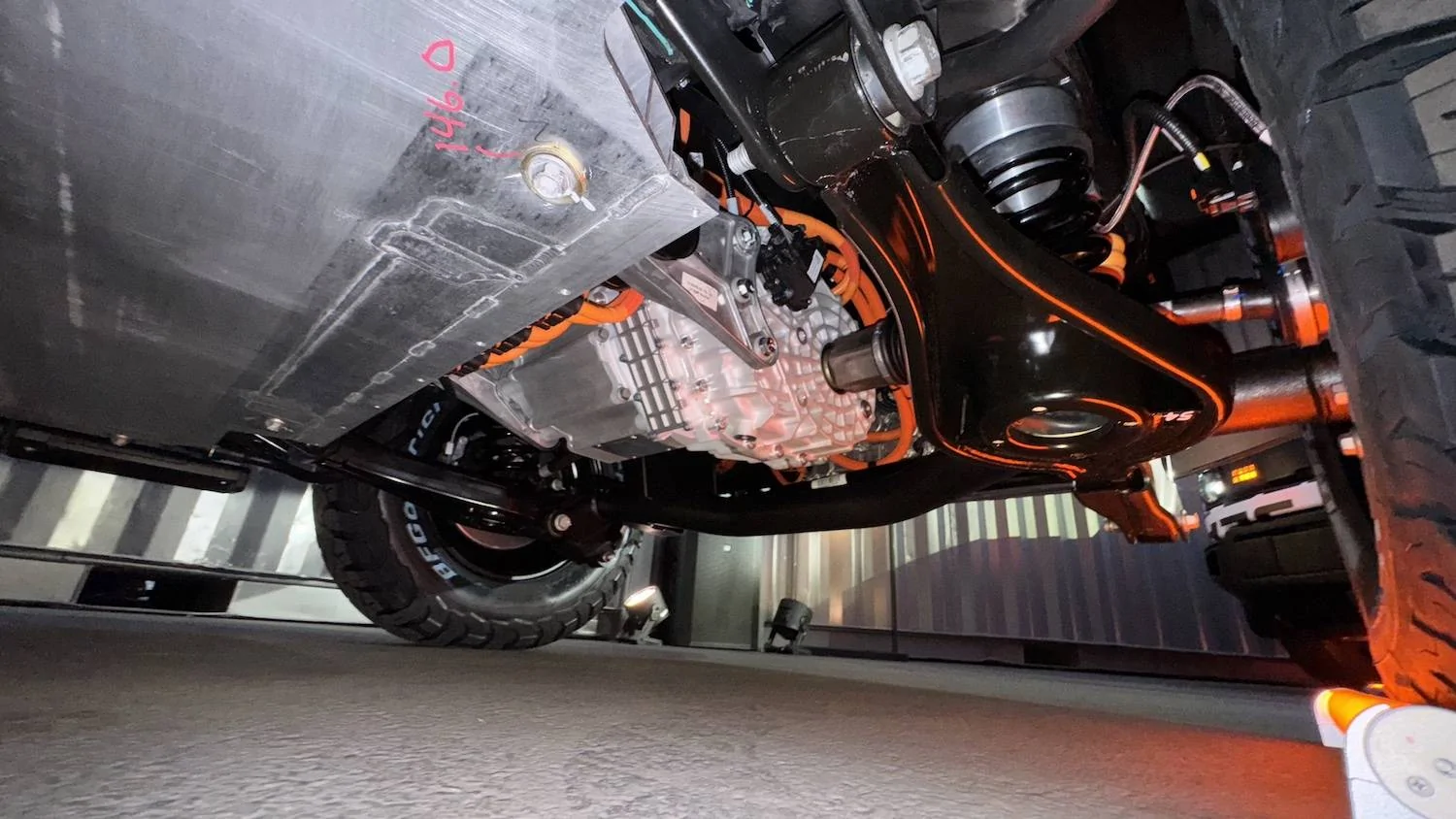 Slate Auto Pickup Truck Engineering deep dive: Slate EV truck chassis, body, battery, safety, suspension, underbody undercarriage slate_7644