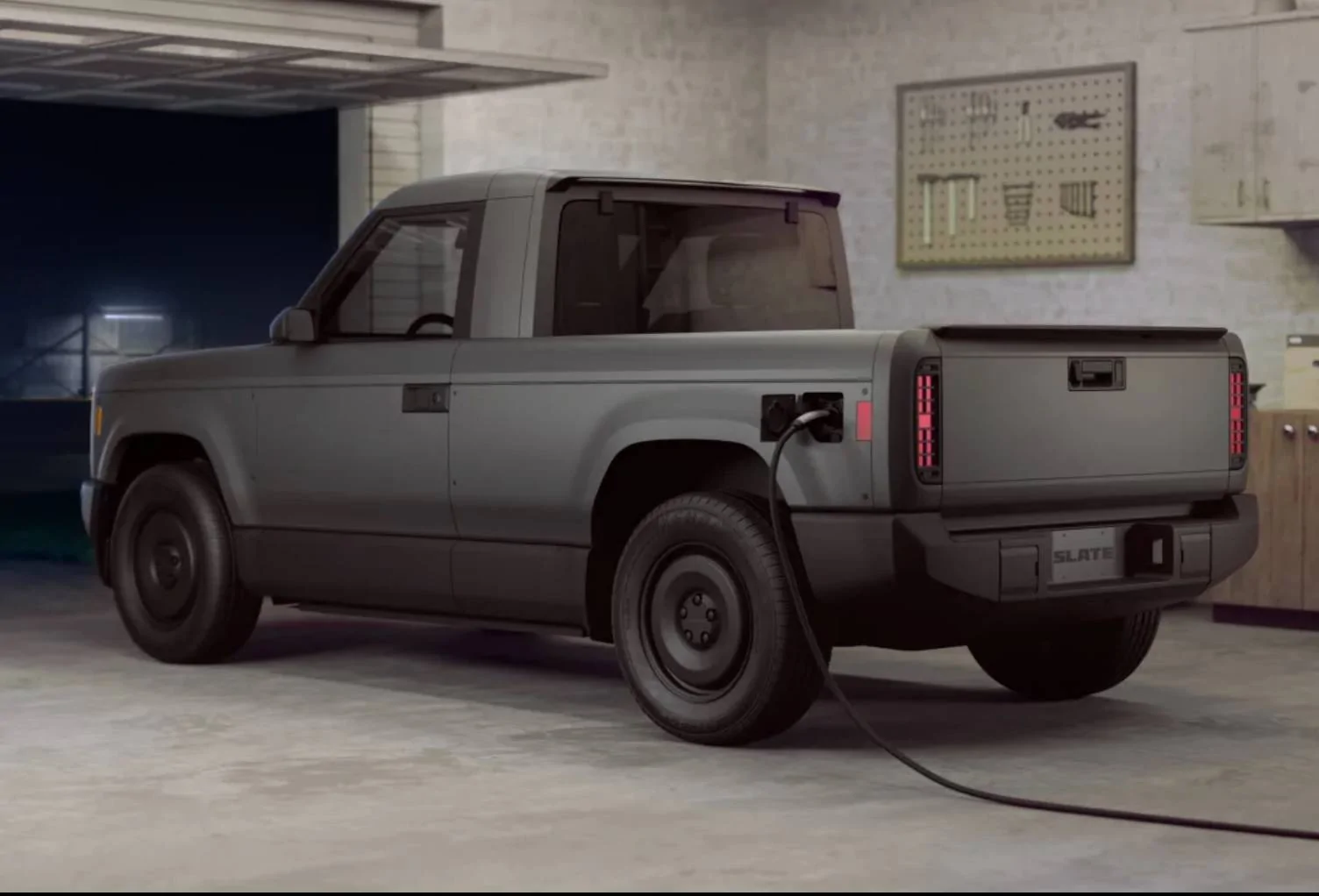 Slate Auto Pickup Truck Where's the 3rd brake light / center high mount stop lamp? IMG_0042