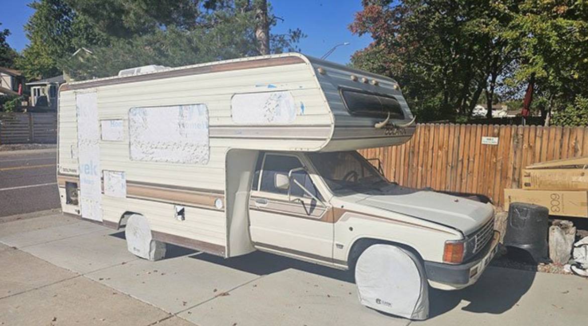 Slate Auto Pickup Truck Slate Camper (Shell, Topper, Pop-Up, Etc) IMG_9221