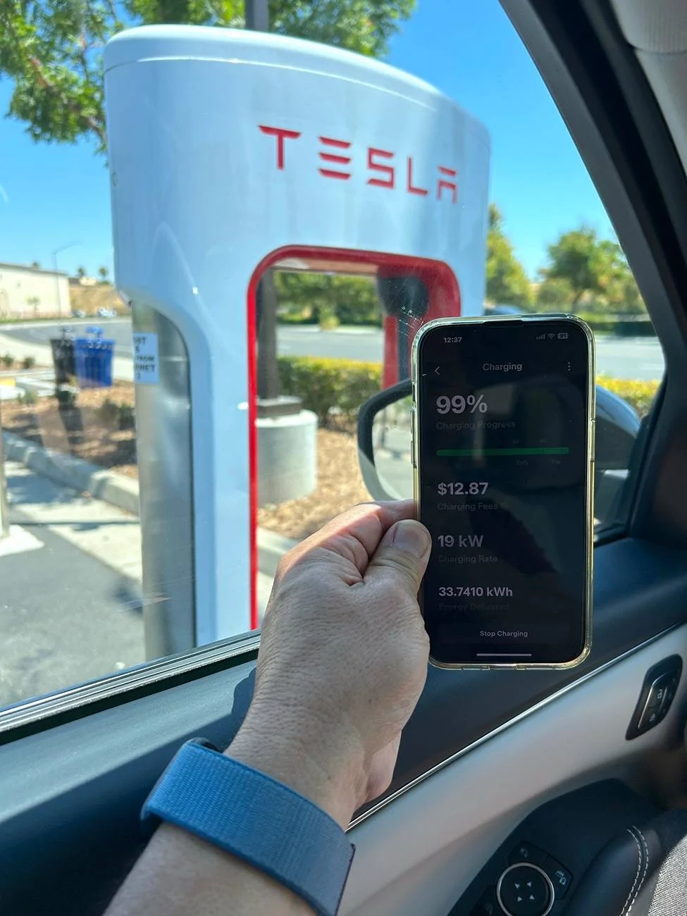 Slate Auto Pickup Truck House introduced bill to phase out $7500 federal EV tax credits 👎 IMG_2452