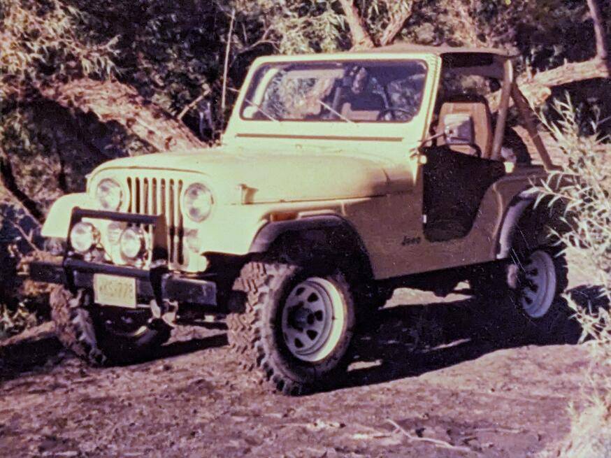 Slate Auto Pickup Truck Open Air Kit Body Style question -  how do you keep your truck from getting rained in? CJ-5_With_Bikini_To