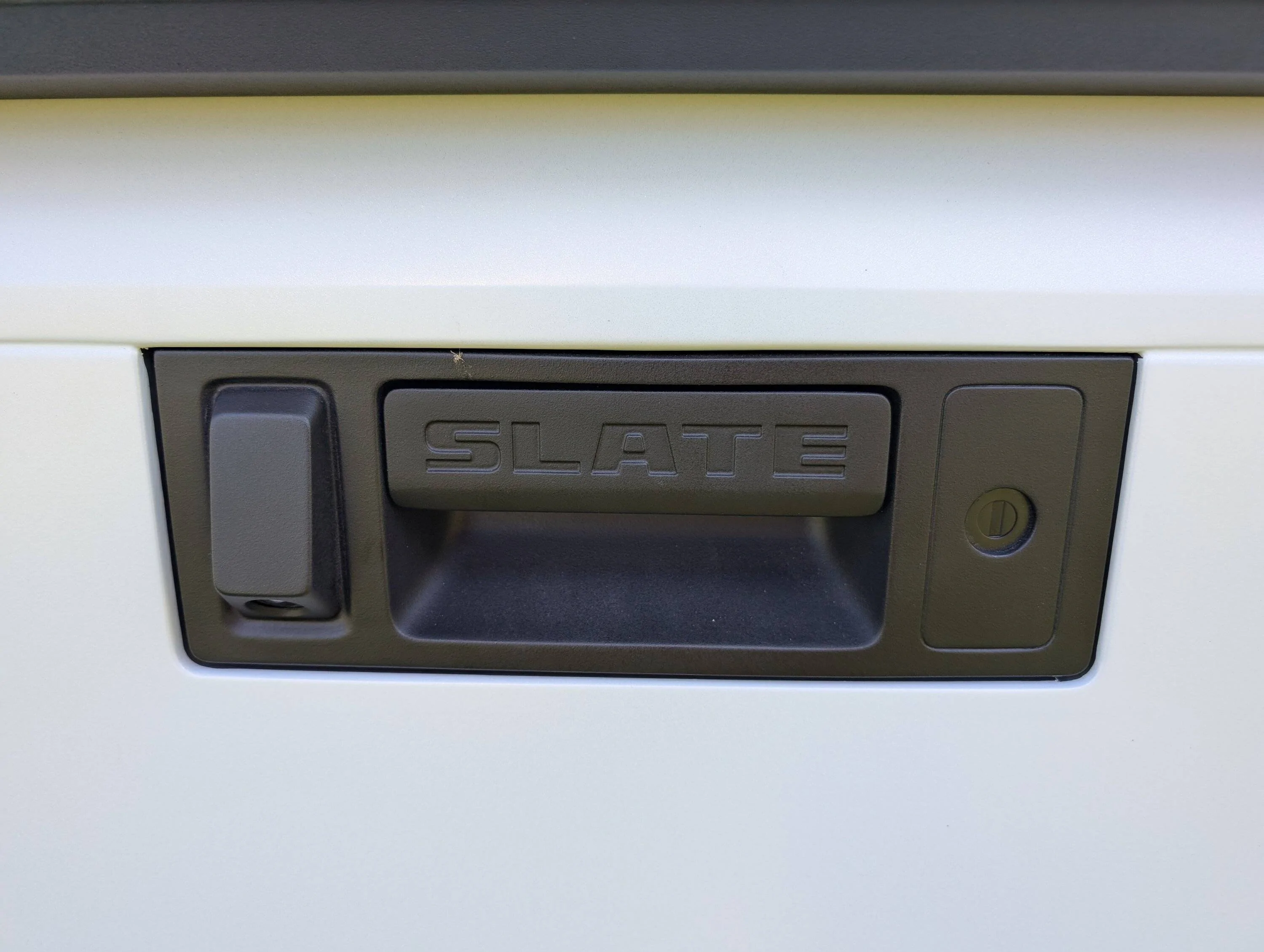 Slate Auto Pickup Truck Your questions answered AND 360 photos! (saw white Slate & met team members in Warsaw) PXL_20250628_193252080
