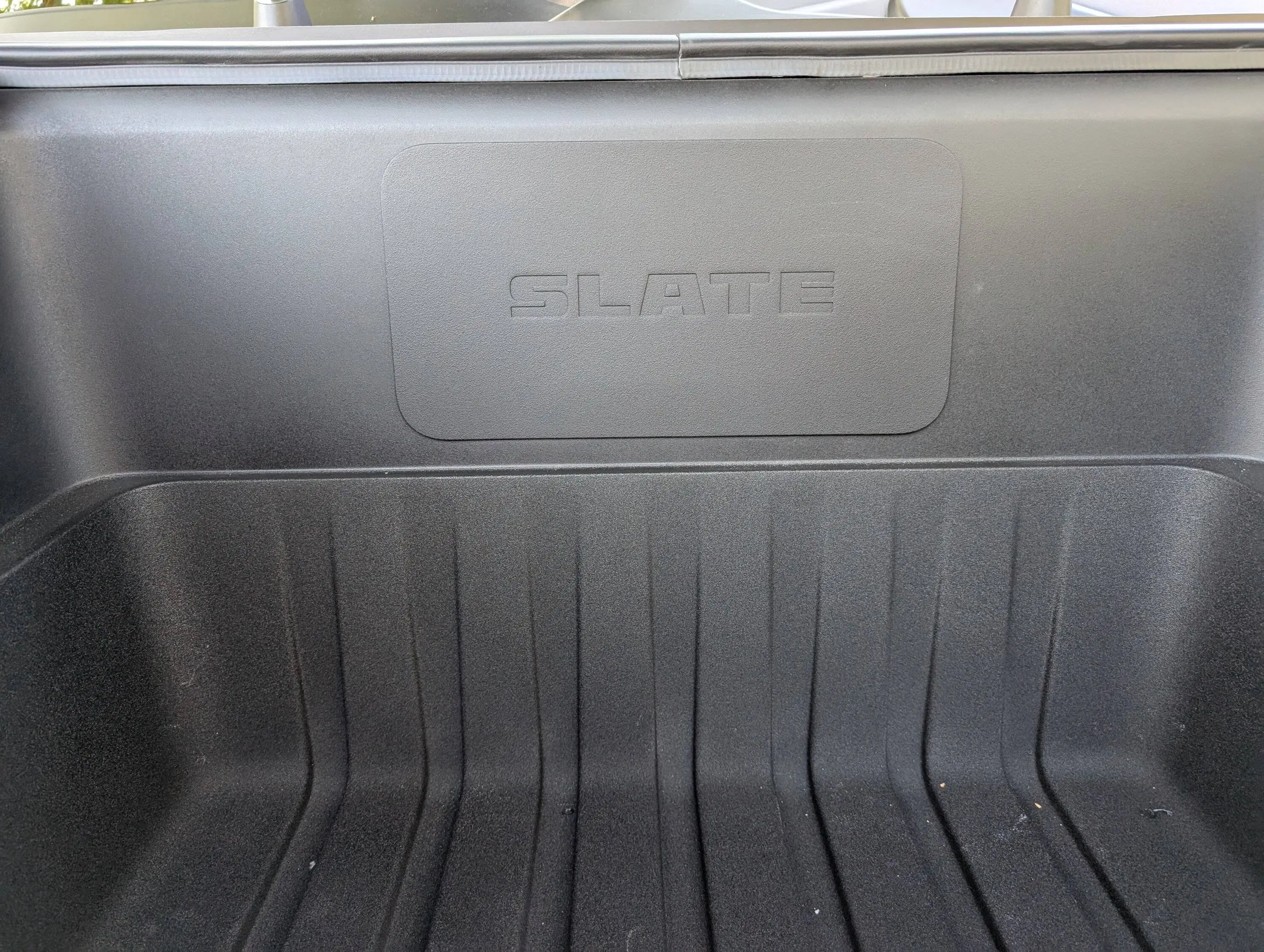 Slate Auto Pickup Truck Your questions answered AND 360 photos! (saw white Slate & met team members in Warsaw) PXL_20250628_201602949