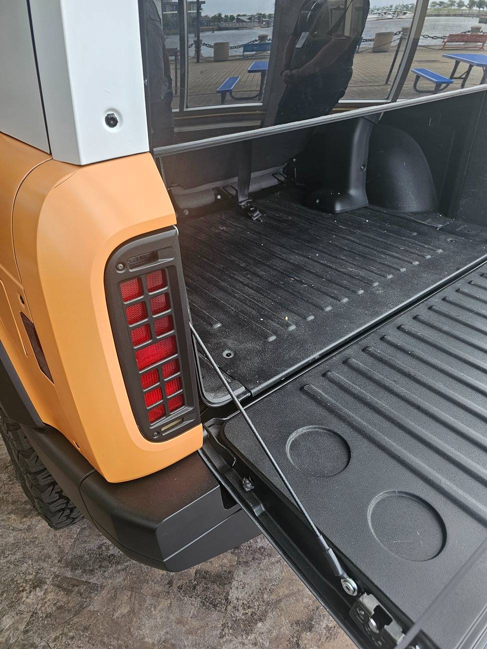 Slate Auto Pickup Truck Orange Slate SUV w/ 2" lift, BFG All-Terrain AT T/A tires, upgraded bumper, white roof, roof rack - photos from Cleveland Ohio 1000026429