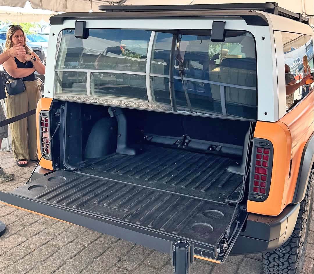 Slate Auto Pickup Truck Orange Slate SUV w/ 2" lift, BFG All-Terrain AT T/A tires, upgraded bumper, white roof, roof rack - photos from Cleveland Ohio orange wrap slate suv white roof 1