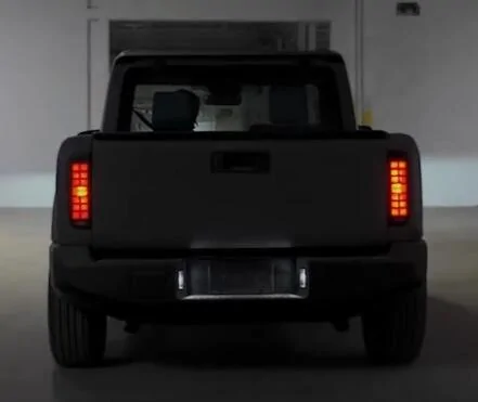 Slate Auto Pickup Truck An Observation on the Taillights 1753783378706-g