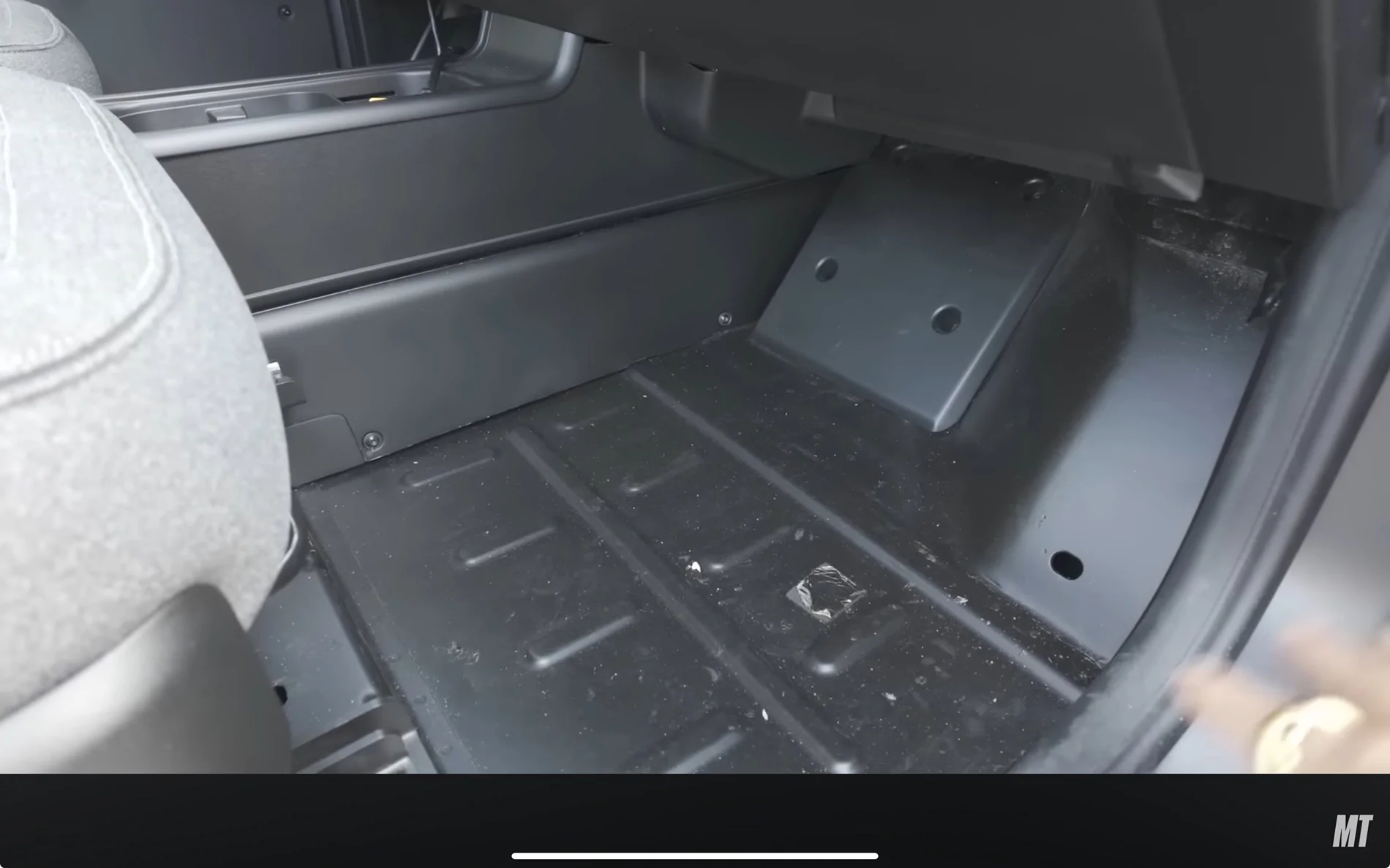 Slate Auto Pickup Truck Video walkthrough from MotorTrend on the Slate Open Air kit IMG_2489