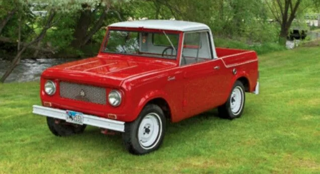 International_Scout_80_Half-Cab.png