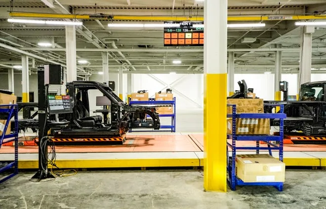 Slate Auto Pickup Truck Photos from inside Slate production factory! (Sneak peek inside Slate electric pickup truck plant in Warsaw) Photos inside Slate Warsaw factory production construction 32
