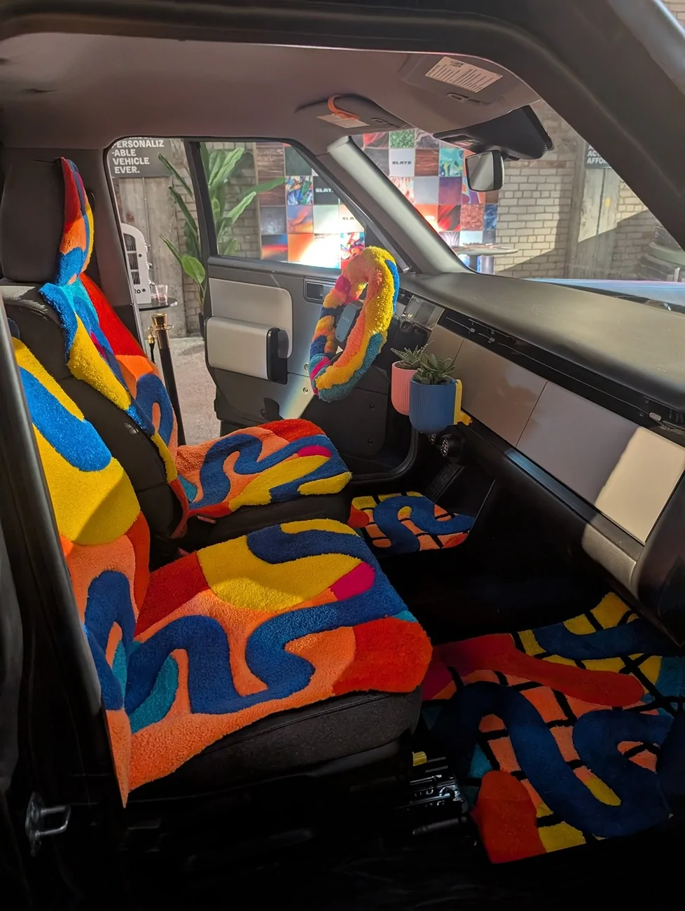 Slate Auto Pickup Truck Slate Auto Custom Garage - Event Photos (Oct 16) G3bVHEeXgAA6FTF
