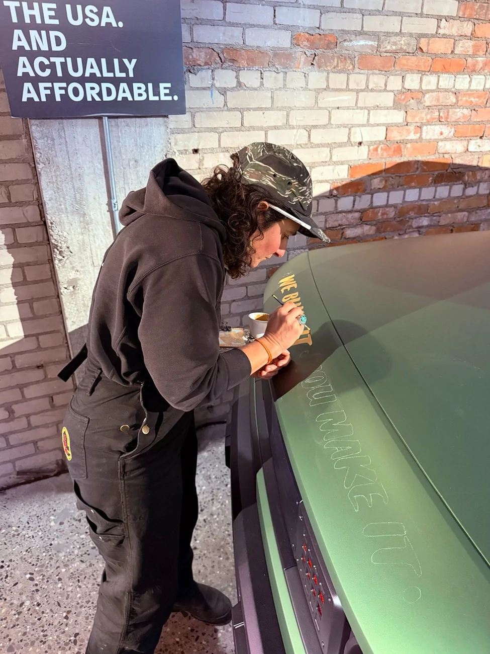 Slate Auto Pickup Truck Slate Auto Custom Garage - Event Photos (Oct 16) G3aeKcLWQAAtCEm