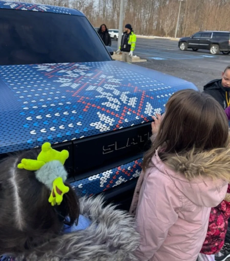 Slate Auto Pickup Truck Students In Warsaw Get First Look at Slate Electric Truck! 1767810080520-ti