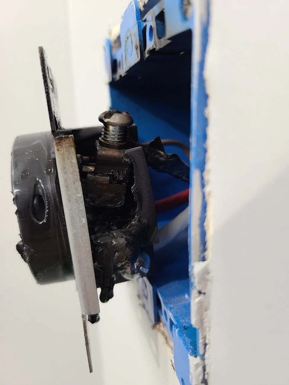 Slate Auto Pickup Truck Home Level 2 charging from generator outlet 20220302_212035