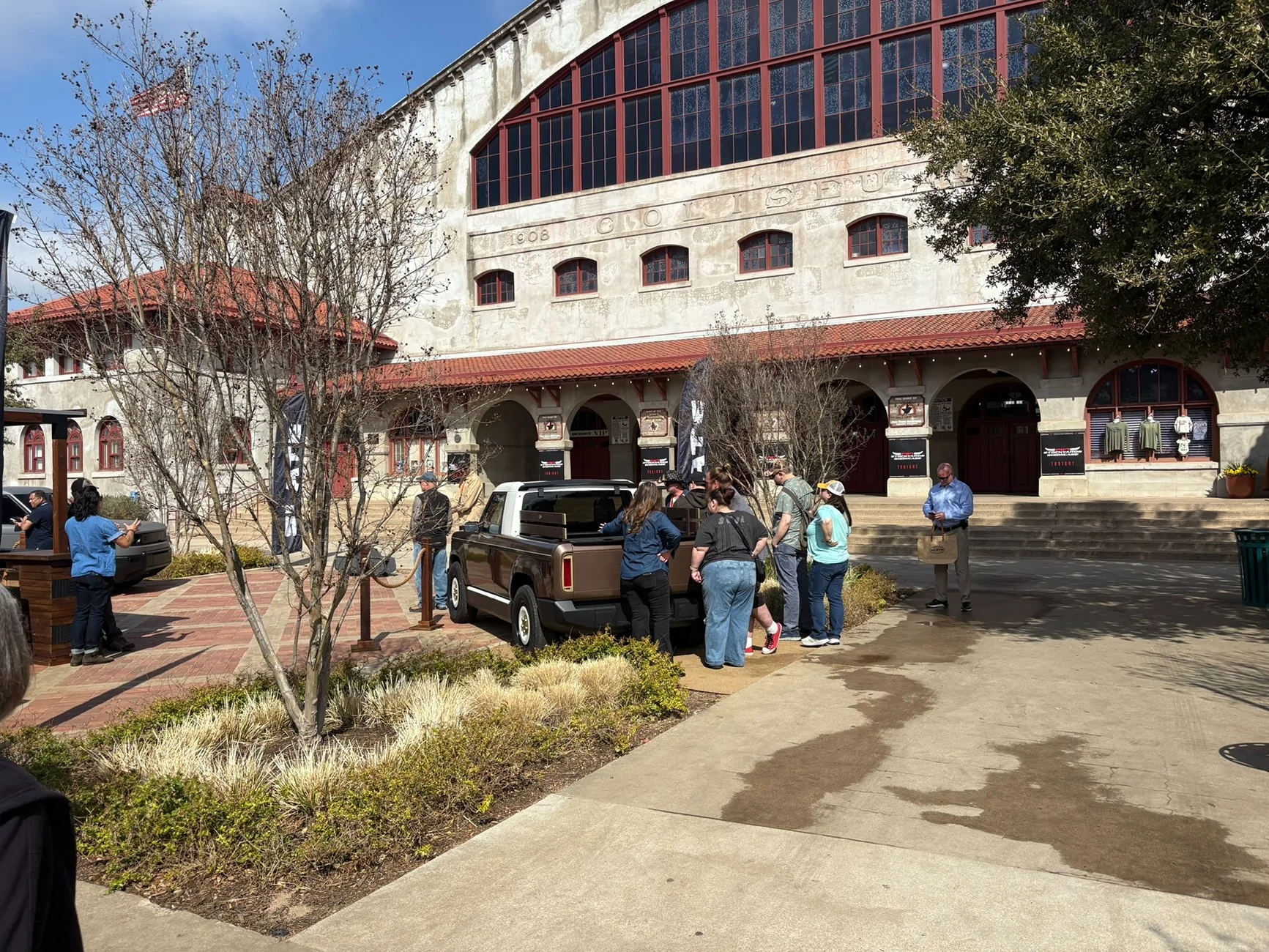 Slate Auto Pickup Truck Slate at Fort Worth Stockyards - photos & impressions. First deliveries Nov-Dec 2026 IMG_3821