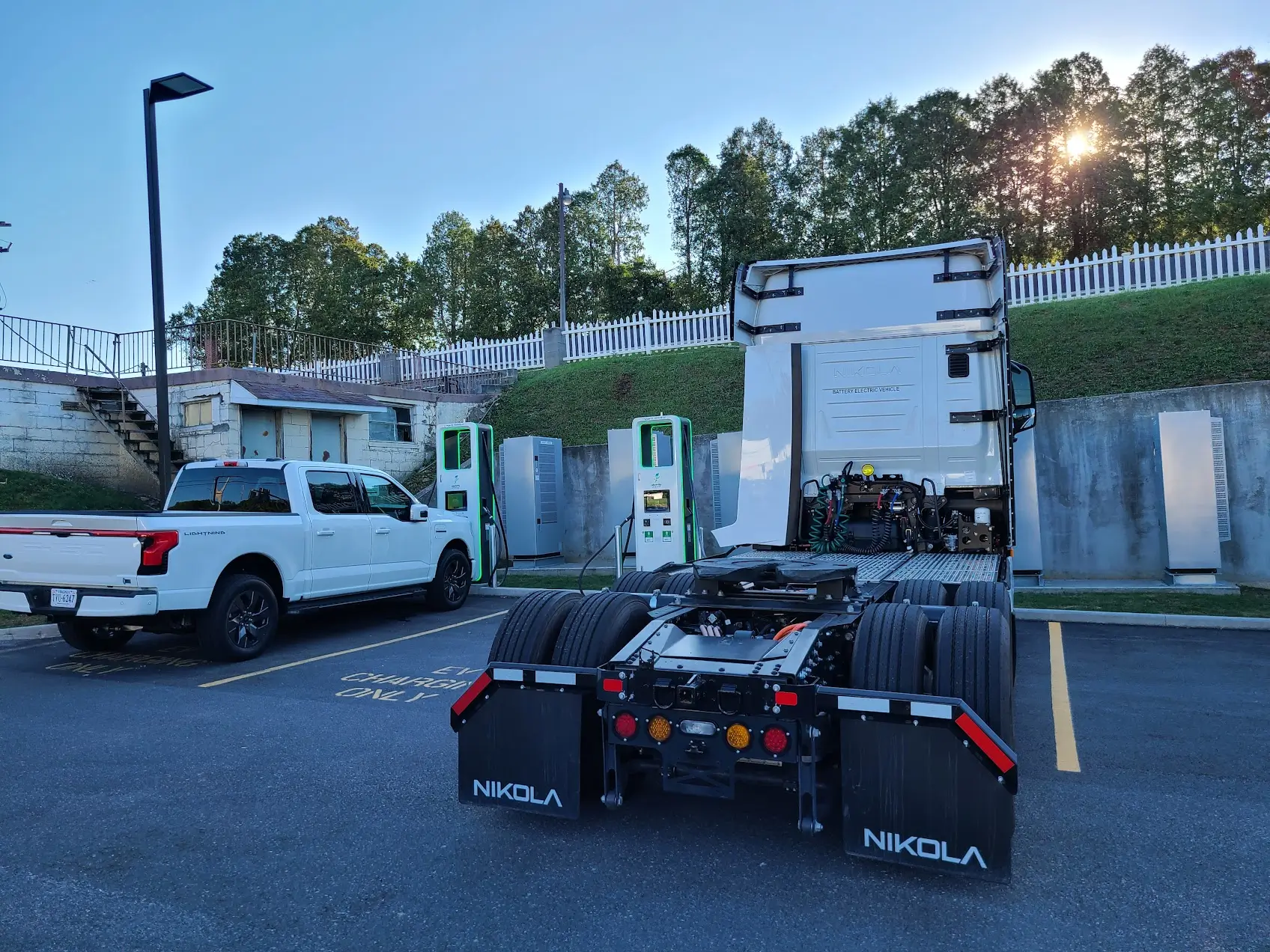 Slate Auto Pickup Truck Not a Slate but interesting to see 1772749787745-6g