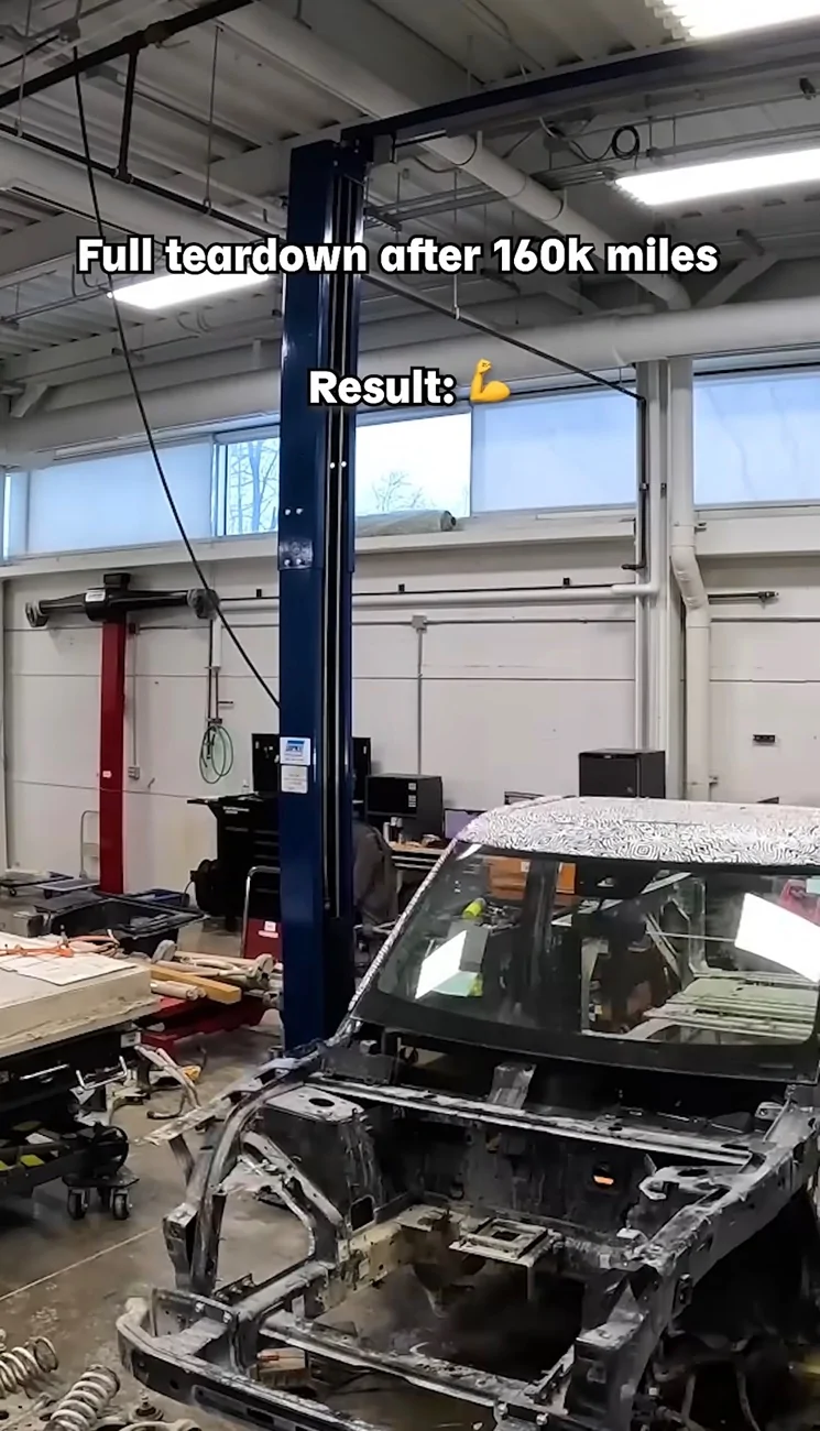 Slate Auto Pickup Truck Slate full teardown after 160K miles IMG_6785