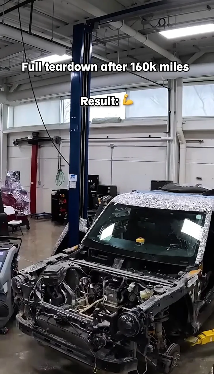 Slate Auto Pickup Truck Slate full teardown after 160K miles IMG_6779