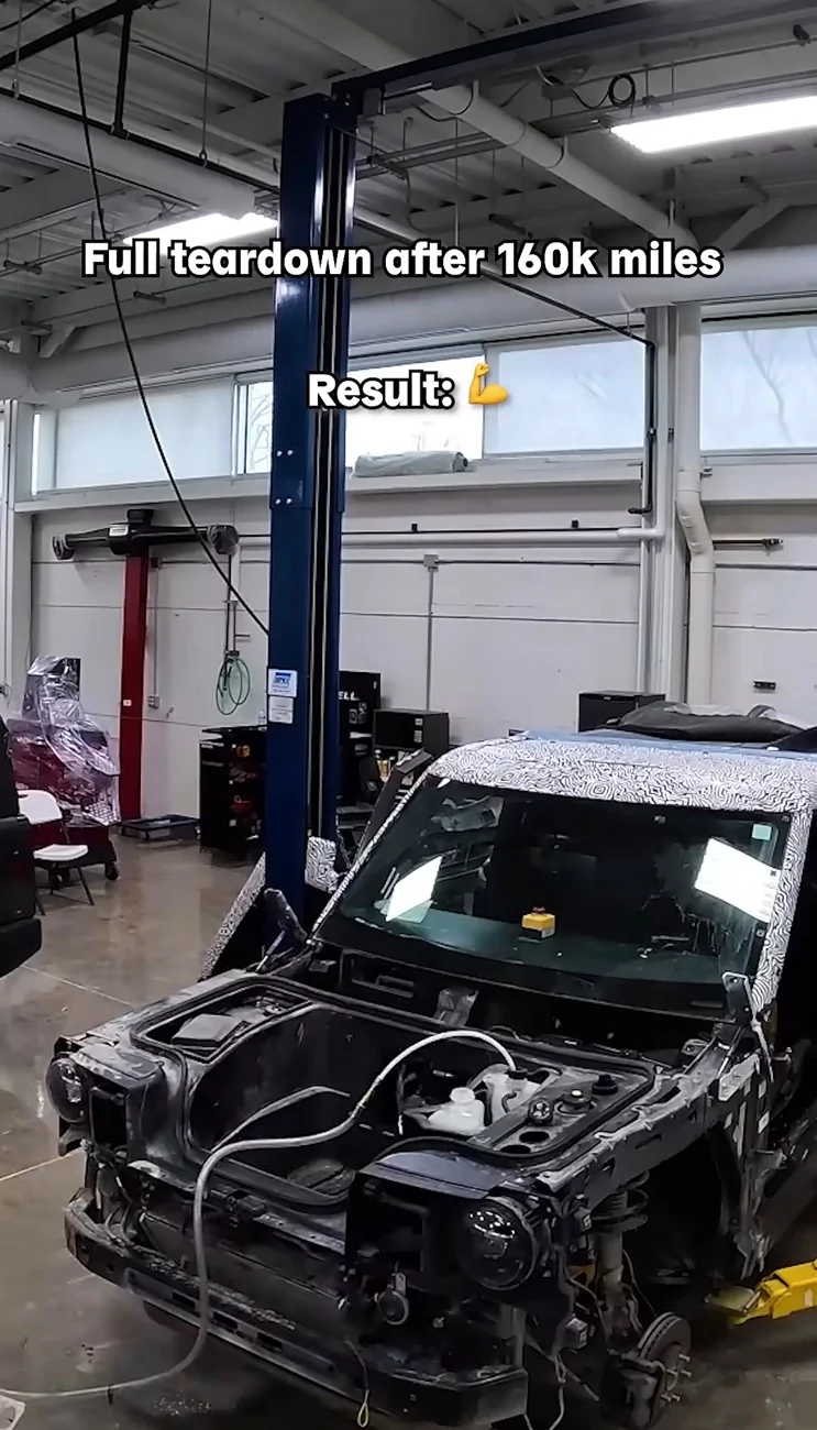 Slate Auto Pickup Truck Slate full teardown after 160K miles IMG_6778