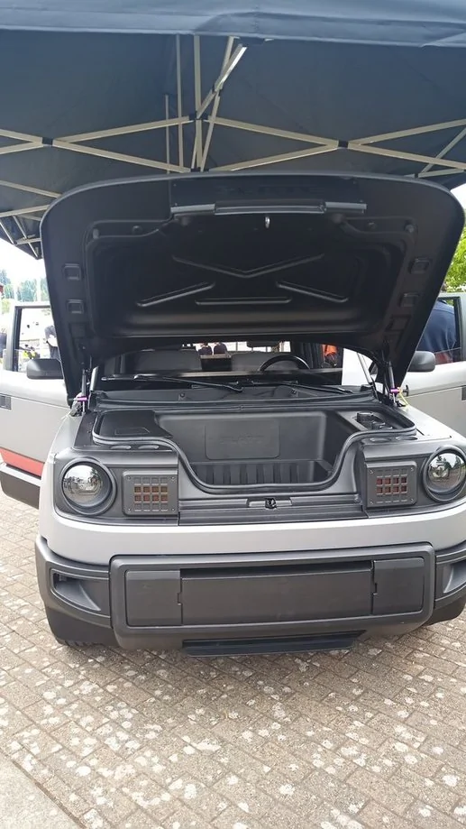 Slate Auto Pickup Truck SLATE truck attends WORK Truck Week in Indianapolis 1774398088860-yn