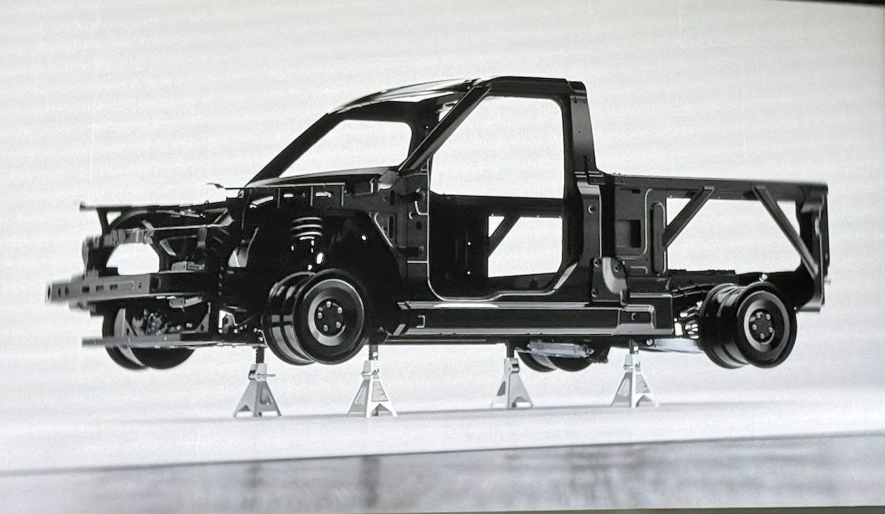 Slate Auto Pickup Truck 4-Door Slate model plans confirmed - "We package protected for 4 doors" 1785040226754-6a