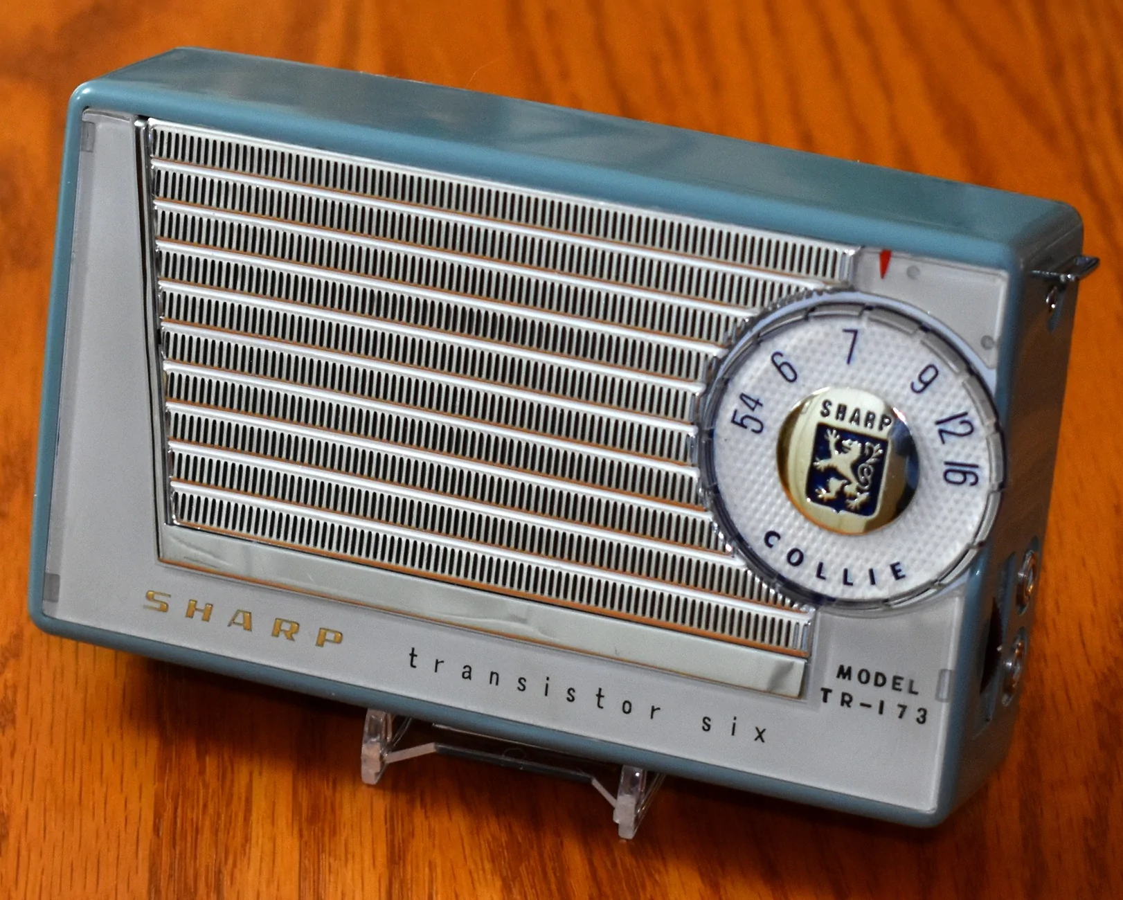 Slate Auto Pickup Truck Accessory Request - Tisha Johnson Signature Dashboard Panel Vintage_Sharp_Transistor_Radio,_Model_TR-173,_AM_Band,_Manufactured_By_Hayakawa_Electric_Co.,