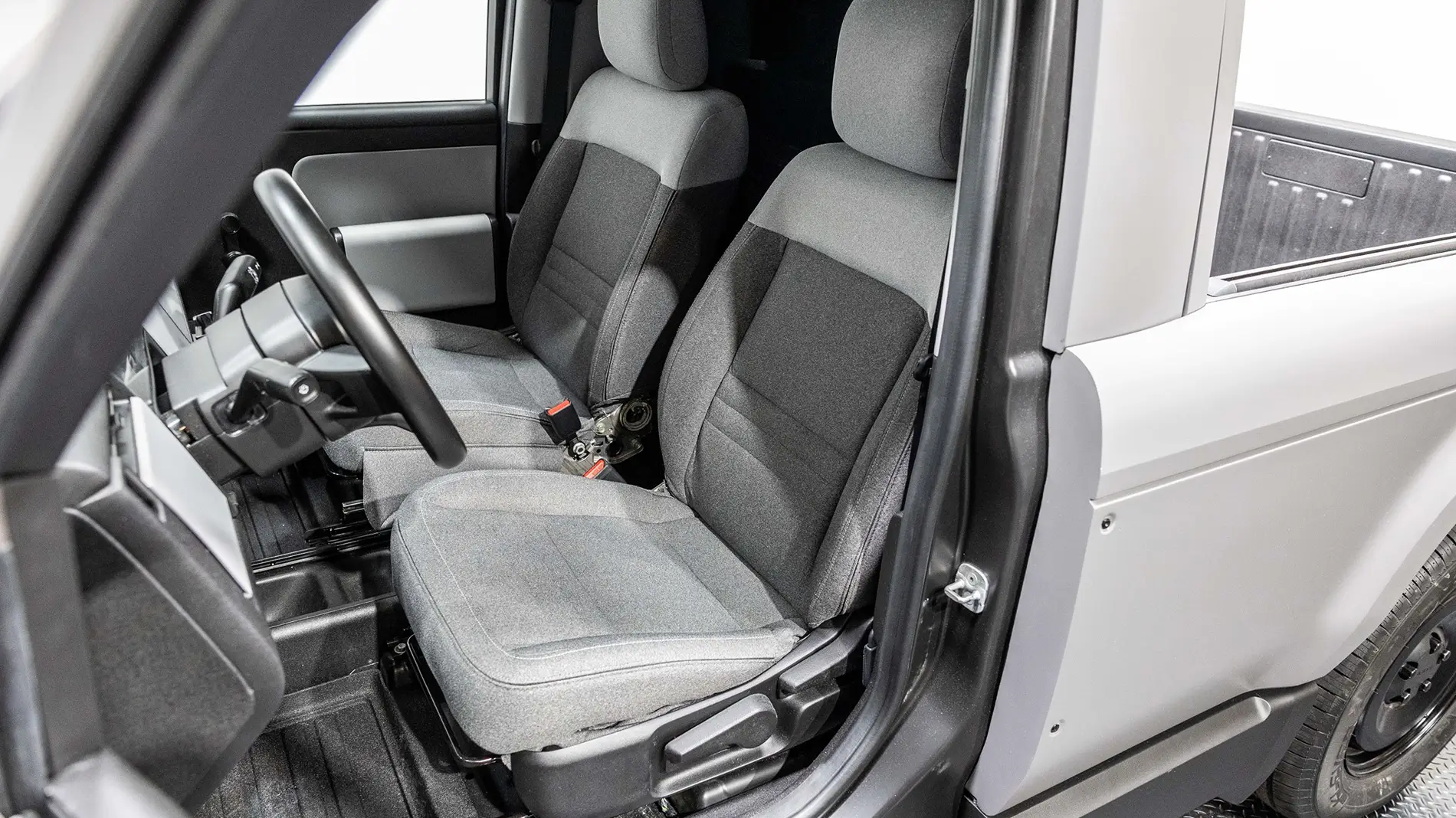 Slate Auto Pickup Truck Seat sitting position relative to the ground, Help us old folks out ! 1785942438555-eo