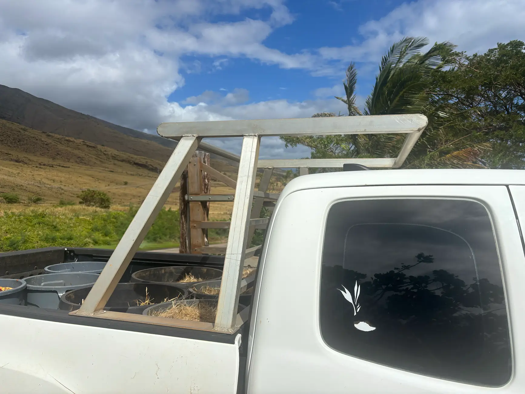Slate Auto Pickup Truck Roof loading (on roof bars) concerns tempImageMRWLhI